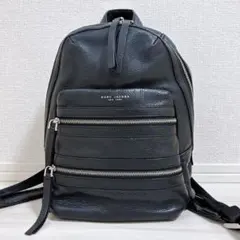 MARC JACOBS　レザーリュック　本革　ブラック　黒　バックパックのサムネイル