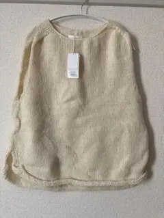 ☆新品未使用☆かぐれ　ペルーニットベスト アイボリー