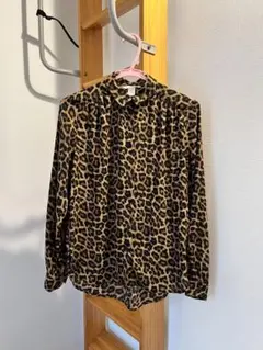 H&M レオパード柄 長袖ブラウス
