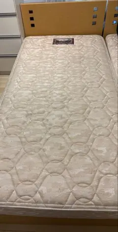 シモンズ　ベージュ ファブリック マットレス フレームセット① 一週間限定出品