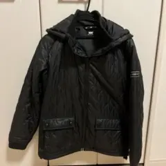 Helly Hansen ブラックキルティングジャケット