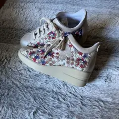 花柄 厚底スニーカー