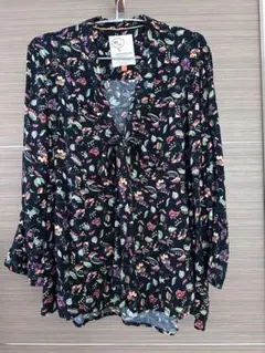 CONVERSATIONS by ANTHROPOLOGIE 花柄長袖シャツのサムネイル