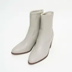 Item thumbnail for item 29f5fdbf-6e54-489f-b553-86e6f7212be7