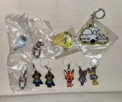 ガチャガチャめじるしアクセサリー他