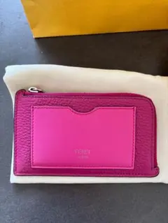 美品♡FENDI♡ピーカブー　フラグメントケース　ピンク