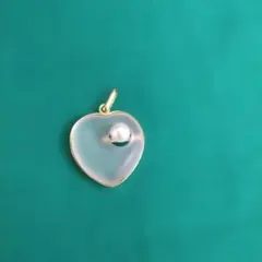 ペンダントトップ