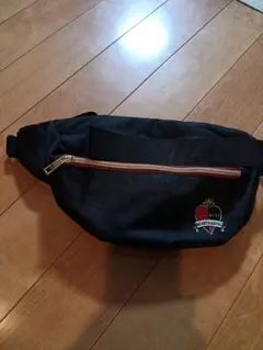 HEARTSLABYUL ボディバッグ ウエストポーチ