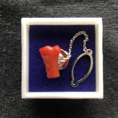 赤いコーラル ネクタイピン チェーン付き