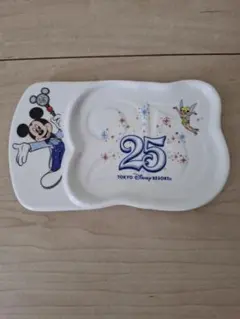 【新品　未使用】東京ディズニーリゾート 25周年 記念皿のサムネイル