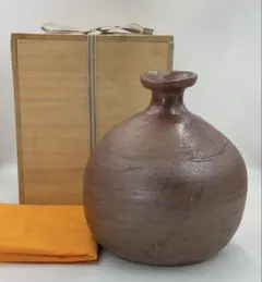 備前焼　壺　3箇所耳付き　花瓶　花器　花入れ　鈴木黄弌　新品未使用 備前焼 壺 3箇所耳付き 花瓶 花器 花入れ 鈴木黄弌 新品未使用 - メルカリ