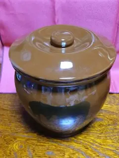 プロフ必読 美品　蓋付き漬物容器 壺 大きさ1号 陶器のサムネイル