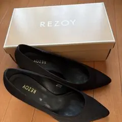 REZOY ブラック ポインテッドトゥパンプス 24.5cmのサムネイル