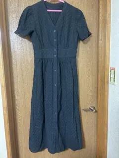 黒　フレアワンピース　インナー付き　GU