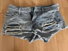 ショートパンツのサムネイル