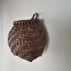 アケビ蔓細工　花籠　掛花入 蔓細工の花籠 ショップあけび蔓 | 宮本工芸