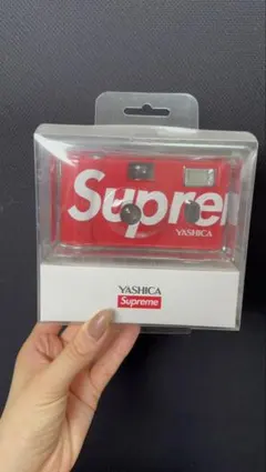 Supreme YASHICA MF-1 フィルムカメラ 赤 - メルカリ