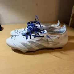 adidas PREDATOR サッカースパイク