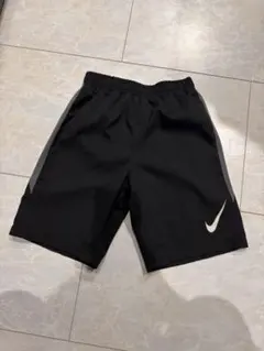 【美品】Nike 黒 130 水着