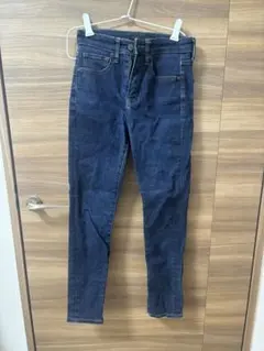 UNIQLO スキニーデニム 23(58.5cm)