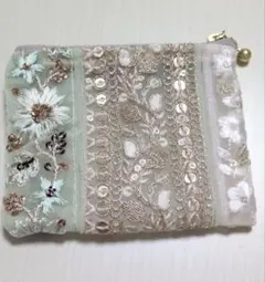 Item thumbnail for item 48073d50-99a2-4af4-aa81-d70f4e1a6385