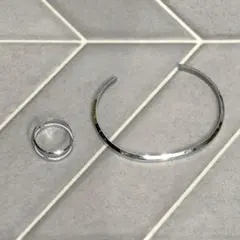 DANIEL WELLINGTON シルバー バングル 二重リング セット