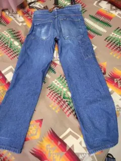 Item thumbnail for item 91009b57-b3c5-487c-966e-d178cec3738d