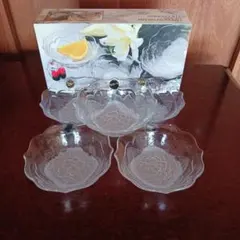 新品未使用　SOGA ガラス皿　(5枚セット)