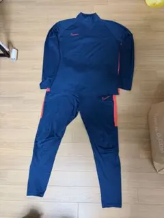 NIKE ドリルトップ　ナイキ ジャージ 上下セットアップ ネイビーのサムネイル
