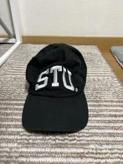 Stussy STU ロゴ 刺繍 キャップ ブラックのサムネイル