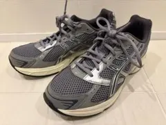 【美品】ASICS GEL 1130 27.5 シルバー ランニングシューズ