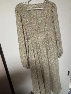 NICE CLAUP 花柄ロングワンピース