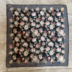 【新品・未使用】Yves Saint Laurentイブサンローラン花柄ハンカチ
