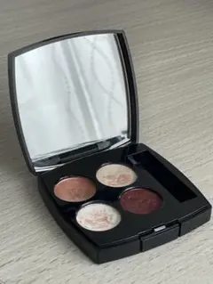 CHANEL レ キャトル オンブル アイシャドウ 747 メディテラネアン