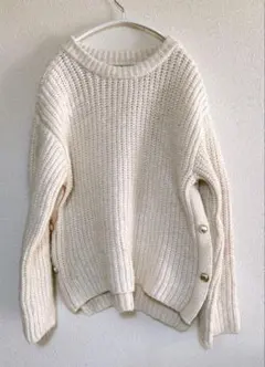 クリーム色リブ編み長袖セーターM