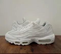 A4【Used/27.5】NIKE AIR MAX 95 ESSENTIAL Wのサムネイル