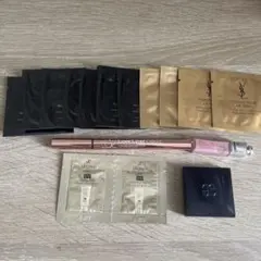 イヴ・サンローラン　ファンデーション試供品とその他