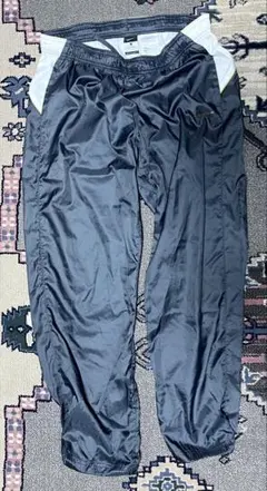 ナイキ　長ズボン　野球　リトル　シニア　散歩　シャカシャカ　Lサイズ　草野球