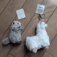 ニトリ チャーム アルパカ チャームラッコ　キーホルダー