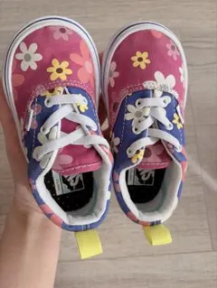 Item thumbnail for item 0a4e04a1-4c80-4ab1-8b1c-42bceb39a8f4