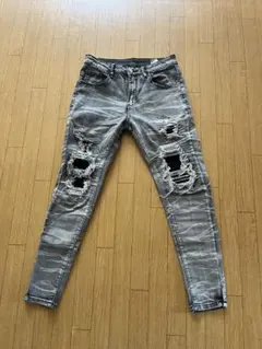 ダメージ スキニーデニム mnml好きな人‼️