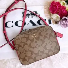 極美品☆COACHコーチ ショルダーカメラバッグ ブラウン シグネチャー