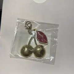 herlipto CHERRY ノベルティ チェリーチャーム