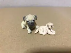 犬の置き物　ミニチュアサイズ　２匹セット
