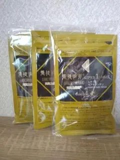M*o様 新品未使用ベルセレージュ透明貴備仁 2袋 - メルカリ
