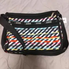 新品未使用★LeSportsac ショルダーバッグ ポーチ付きのサムネイル