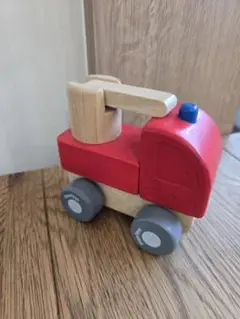 plantoys 木のおもちゃ　ショベルカー