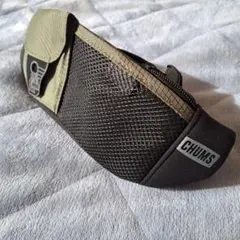 新品CHUMS ミニボディバッグ ブラウンカーキ✖️黒（メッシュ）