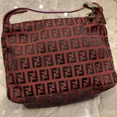 Fendi FFロゴショルダーバッグ レッド/ブラック ほぼ未使用品