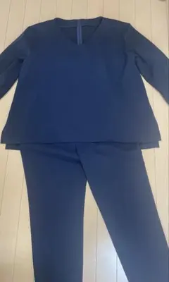グリーンレーベルリラクシング ネイビー Vネック パンツ　セットアップ